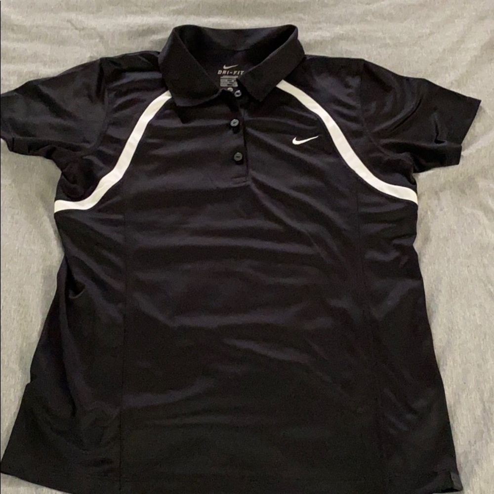 SALE 🔥Nike tennis 🎾 dri-fit top